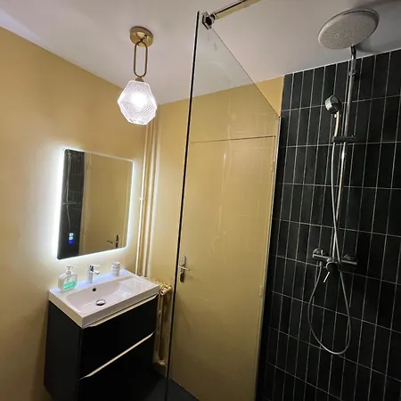 - Gare Du Nord & Canal Saint Martin Apartmán Paříž